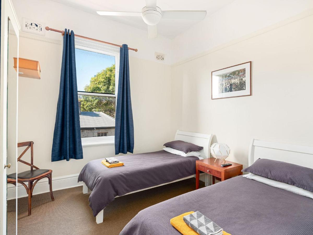 Lord Wolseley Hotel Sydney Exterior foto